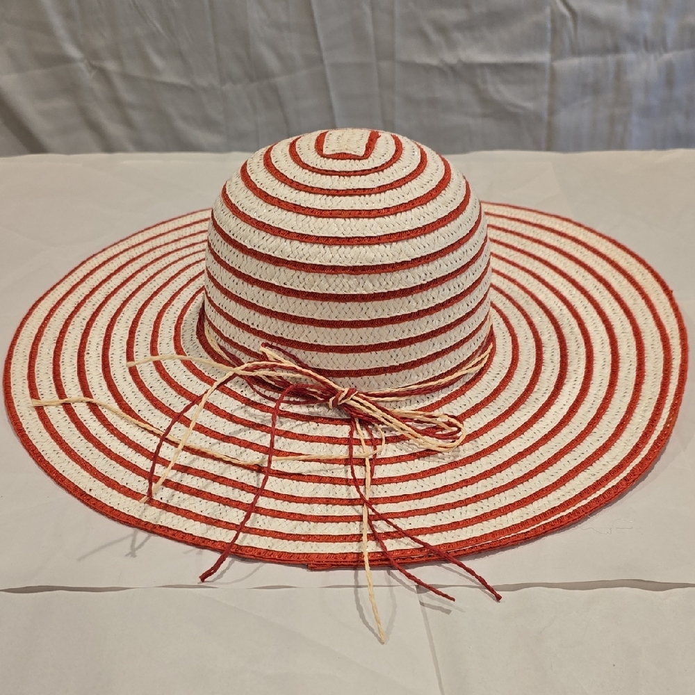 Rampage Red and White Striped Sun Hat